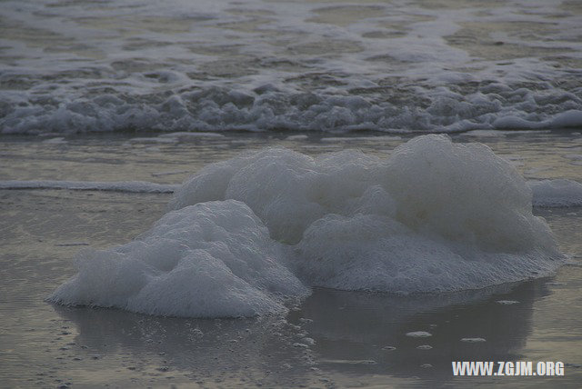 夢見老師死了_周公解夢夢到老師死了是什麼意思_做夢夢見老師死了好不好_周公解夢官網