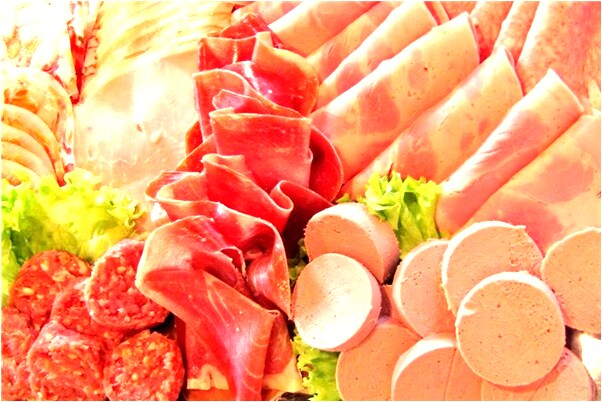 夢到了躺在男人懷裡預示著什麼_周公解夢官網