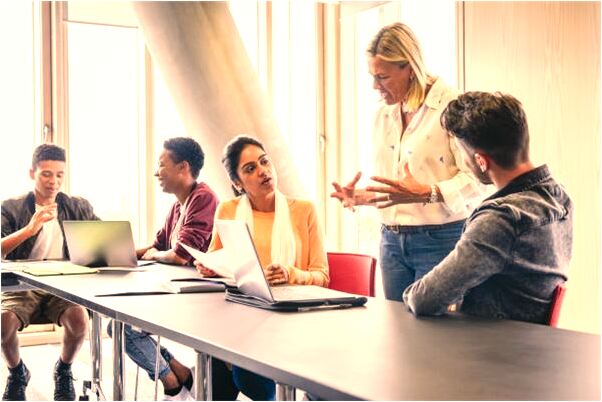 夢見賣香蕉的有什麼意思_周公解夢官網