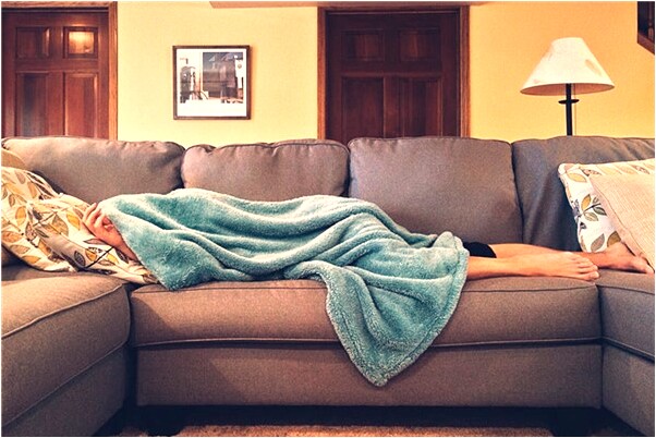 夢到了桃樹上一個小紅桃是凶兆還是吉兆_周公解夢官網