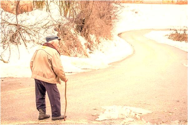 夢到了陰莖被割是咋回事_周公解夢官網