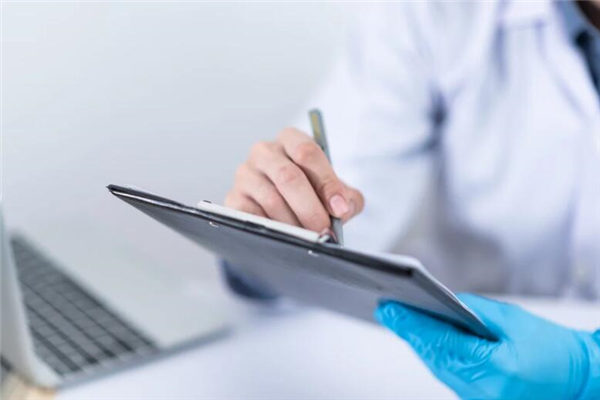 夢見舉報_周公解夢