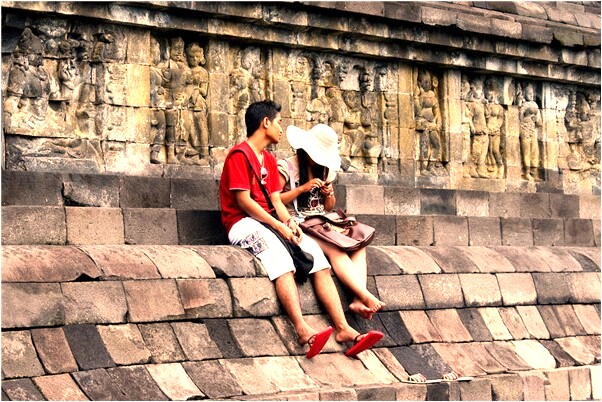 夢到床上放一盆水要洗頭會是什麼預兆_周公解夢官網