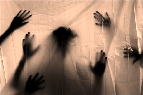 夢到朋友從電梯上摔下去會有什麼預兆_周公解夢官網