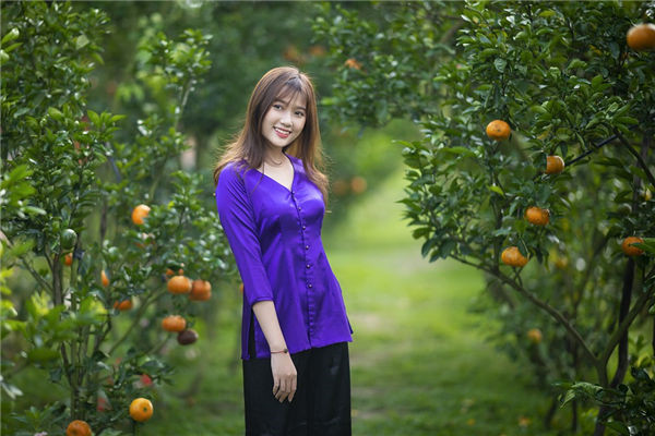 夢到紫色的衣服意味著什麼_周公解夢