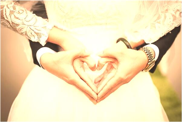 夢到狗在床上拉尿意味什麼_周公解夢官網