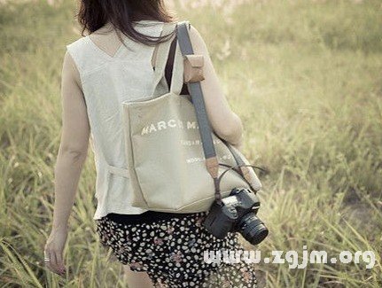 12星座女不再愛你的表現_十二星座