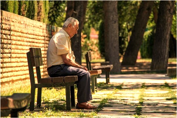 夢到和現實不認識的女人上床是怎么回事_周公解夢官網