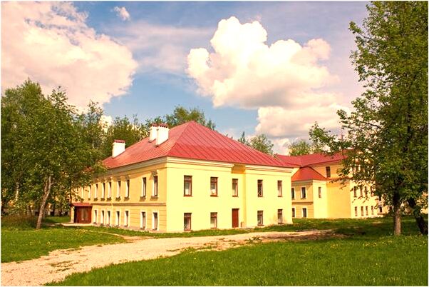 夢見一望無際水裡開車是什麼啟示_周公解夢官網