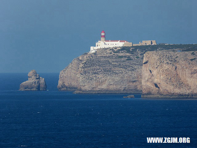 夢見火車開走了_周公解夢夢到火車開走了是什麼意思_做夢夢見火車開走了好不好_周公解夢官網