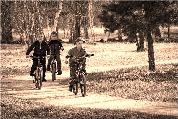 夢到了被陌生男子追是咋回事_周公解夢官網