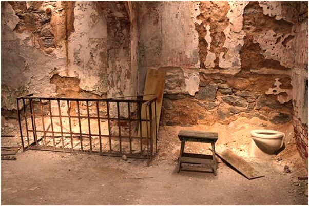 夢見上了火車會怎么樣_周公解夢官網