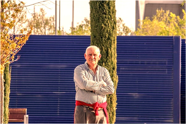 夢見自己母親浮在水面是怎么回事_周公解夢官網