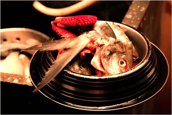 夢見被喪屍追而跳崖什麼預兆_周公解夢官網