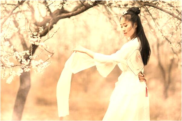 夢到在海邊泥土裡面捉蝦是什麼預兆_周公解夢官網