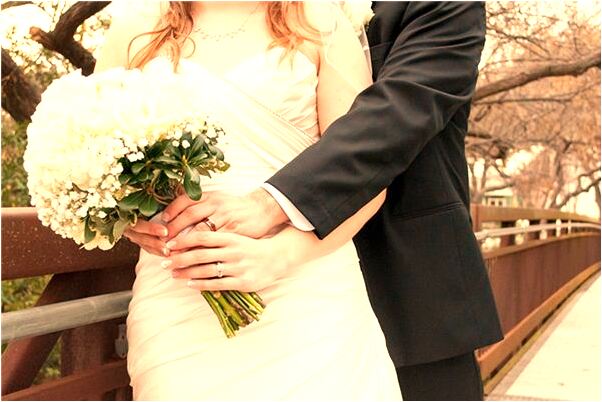 夢到了墳墓里的人出來了是什麼預兆_周公解夢官網