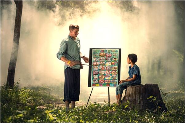 夢見玻璃扎破了腳有什麼含義_周公解夢官網