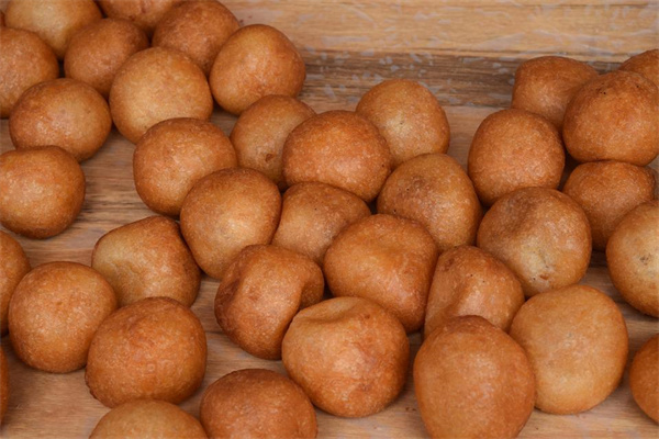 夢到吃窩頭意味著什麼_周公解夢