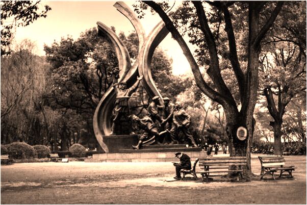 夢到了女人自己被蟒蛇咬意味著什麼_周公解夢官網