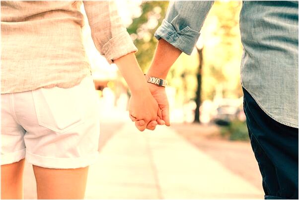 夢見下身流血像流產一樣是什麼預兆？_周公解夢官網