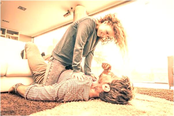 夢到女人流黃水有什麼預示嗎_周公解夢官網