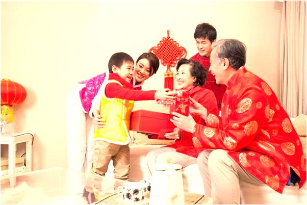 夢到孩子站在屋脊上意味什麼_周公解夢官網