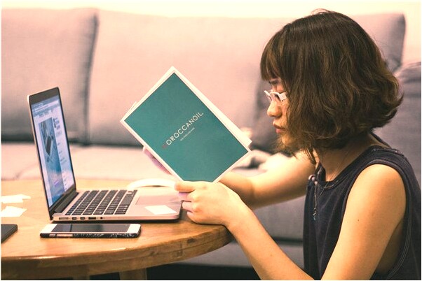 夢到自己在墳前磕頭什麼預兆_周公解夢官網