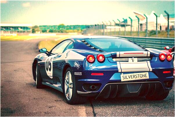 夢到梳頭時梳子斷掉是什麼意思_周公解夢官網