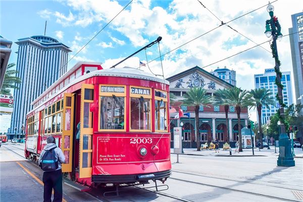 夢到做公共汽車怎么說_周公解夢