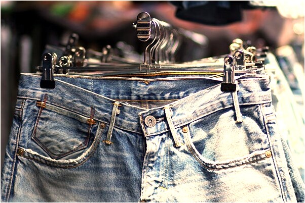 夢見褲子上有血跡是凶兆還是吉兆_周公解夢官網