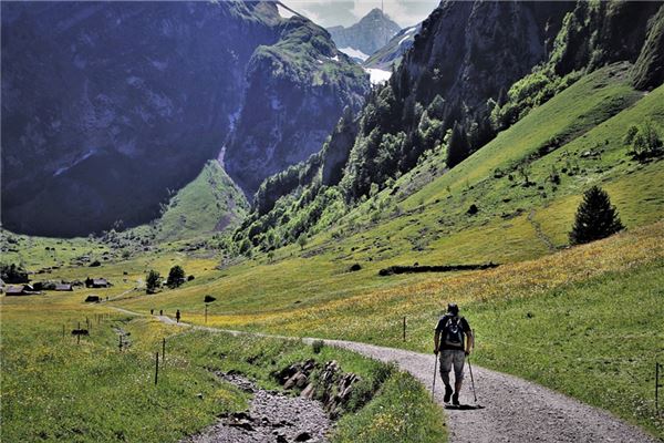 夢見下山是什麼意思_周公解夢