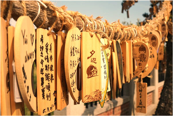 夢見一顛老追著我全家跑有什麼說法_周公解夢官網