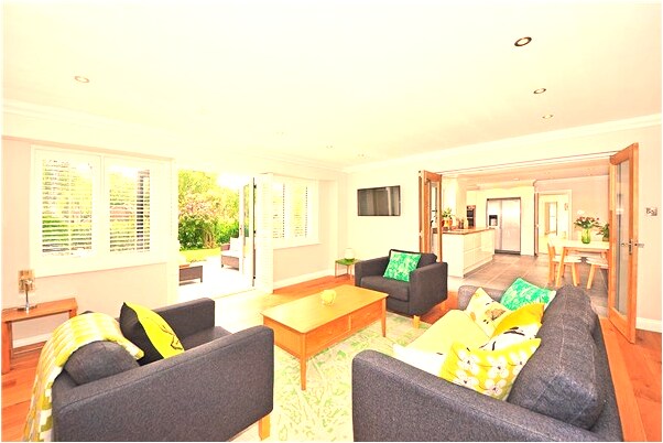 夢見考試隔壁班都是鬼有什麼含義_周公解夢官網