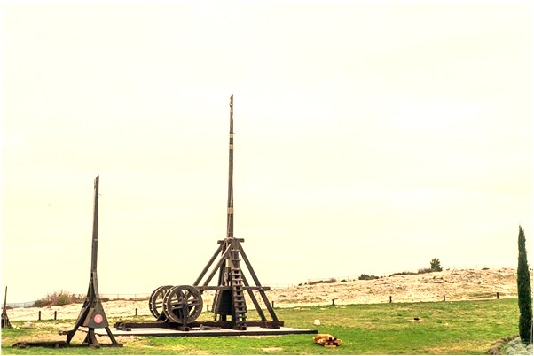 夢見三個女的把妻子搶走啦是啥預兆_周公解夢官網