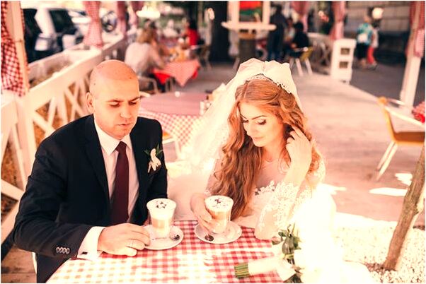 夢見軍人為捐助是什麼意思？_周公解夢官網