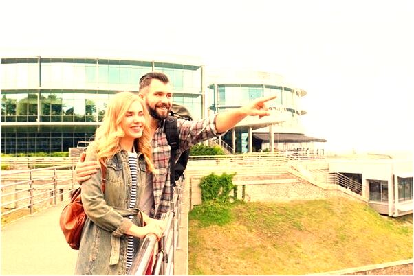 夢到了自己中學的老師結婚有什麼寓意嗎？_周公解夢官網