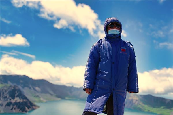 夢到綠棉襖有什麼說法_周公解夢