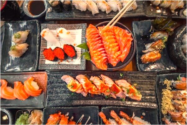 夢見被魚咬住腳怎么說_周公解夢官網