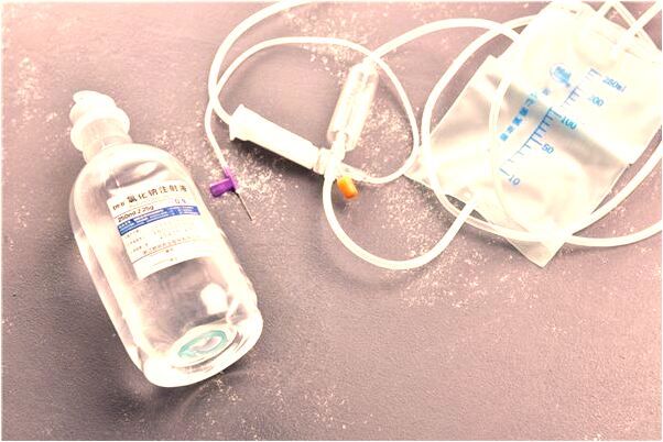 夢到飯店等飯被人說臉色蒼白是啥意思_周公解夢官網