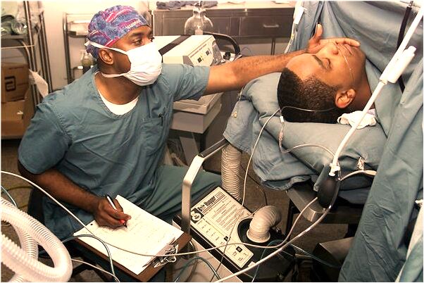 夢到被狗爪傷流血有什麼意義嗎_周公解夢官網