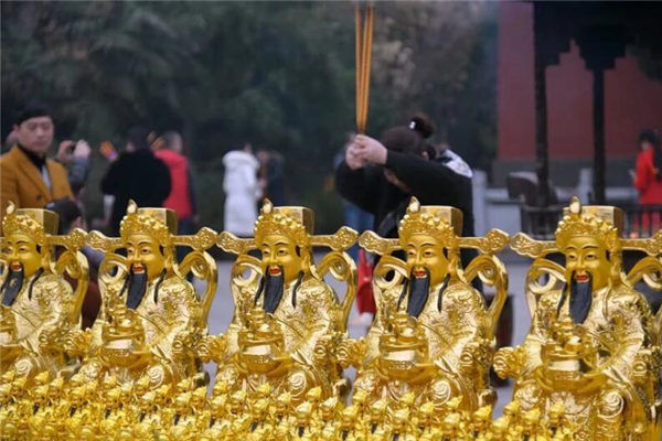 夢見接財神有什麼預兆_周公解夢