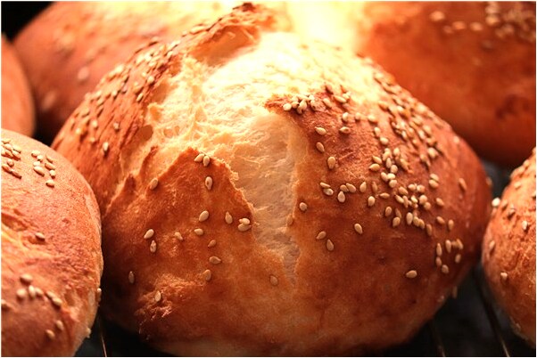 夢見一個女人在害我是啥意思_周公解夢官網