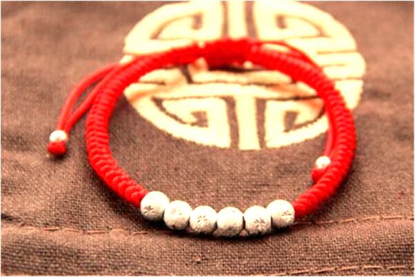 夢見光腳底鑽蟲子預示什麼_周公解夢官網