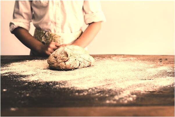 夢到從火爐里挑東西是啥預兆_周公解夢官網