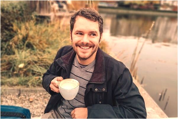 夢到光著屁股過河預示什麼_周公解夢官網