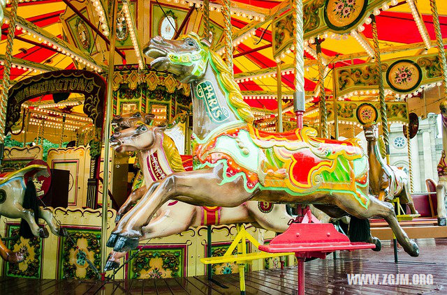 夢見給女兒捉虱子_周公解夢夢到給女兒捉虱子是什麼意思_做夢夢見給女兒捉虱子好不好_周公解夢官網