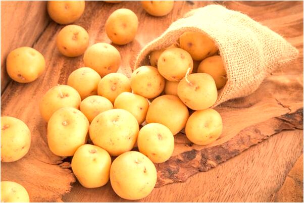 夢見男朋友另一個女的錢是好事還是壞事_周公解夢官網