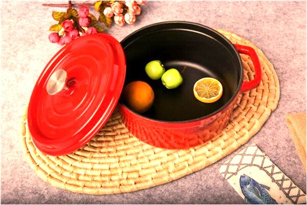 夢到了家裡看到下半身的紅衣女鬼好不好_周公解夢官網