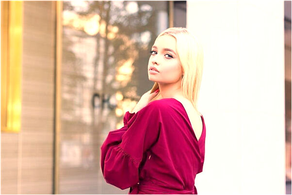 夢到中學裡所有班級跑操有什麼徵兆_周公解夢官網