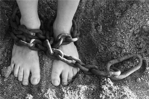 夢到了監獄裡的人的預兆_周公解夢